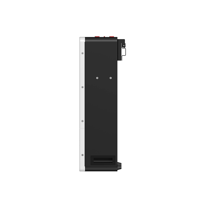 Batería LiFePO4 de 51,2 V y 100 Ah para montaje en pared con un diseño seguro, que ahorra espacio y de bajo voltaje para un almacenamiento eficiente de la energía.
